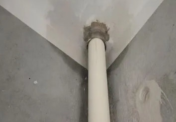 乌伊岭卫生间测漏水之渗水防护