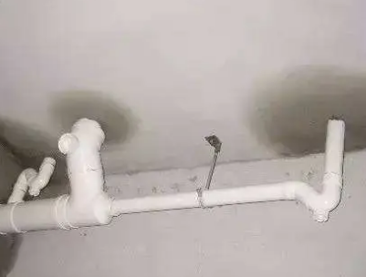 乌伊岭卫生间测漏水的几种情景